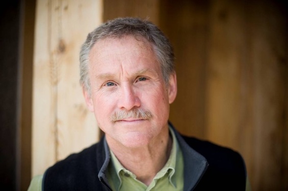 Photo of David Quammen, author of this book about emerging diseases