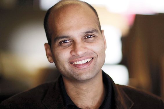 Photo of Aravind Adiga, author of this n novel about the Australian immigration crisis
