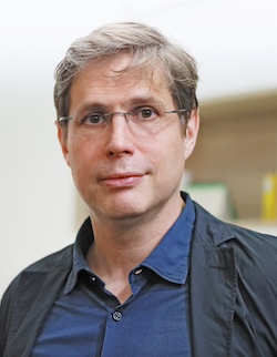 Photo of Daniel Kehlmann, author of this fictionalized joint biography