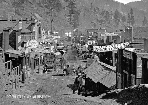 Photo of downtown Deadwood in 1877 in the real Old West