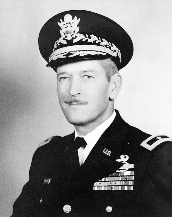 Photo of Russell Volckmann as a brigadier general, a hero of the Philippines