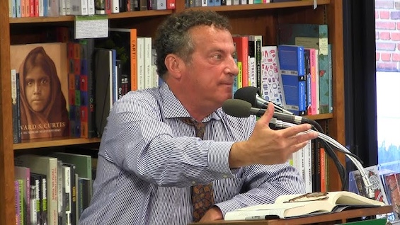 Photo of Tim Weiner, author of this CIA exposé