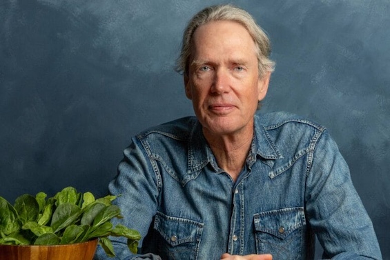 Photo of John Seabrook, author of this book about a family with a gift for business