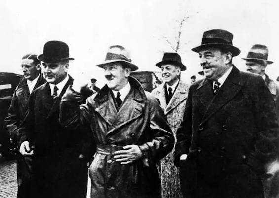 Photo of Adolf Hitler with Fritz Thyssen, one of the most reliable sources of Hitler's support