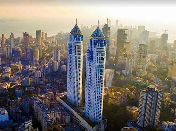 Photo of The Imperial towers in Mumbai, model for the buildings in this Indian crime thriller