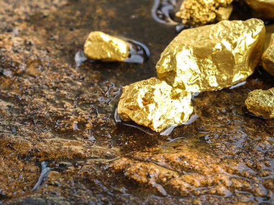 Photo of gold in Chinese gold mine, a factor in this story of gold in history