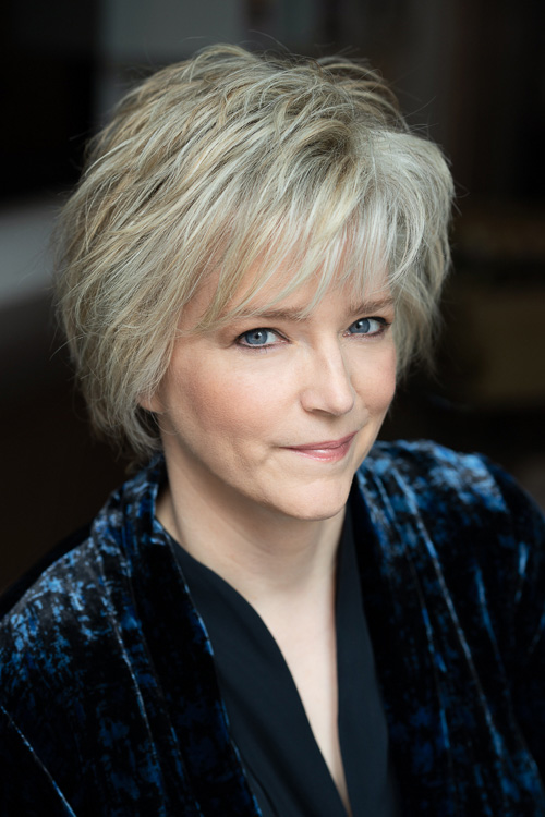 Photo of Karin Slaughter, author of this Karin Slaughter thriller