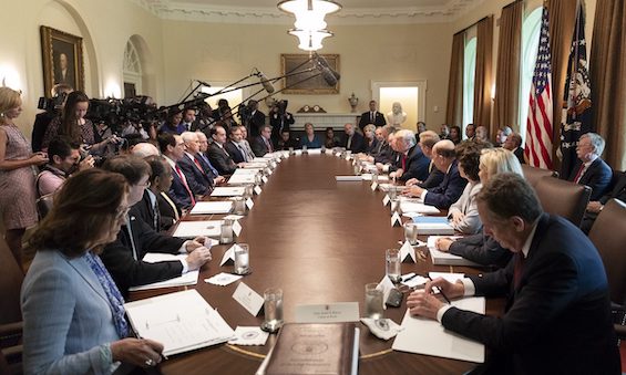 Photo of a Cabinet meeting in Donald Trump's Washington 