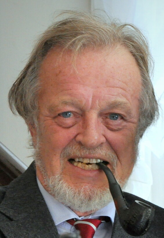 Image of Bernard Cornwell, author of this novel about the English victory at Agincourt
