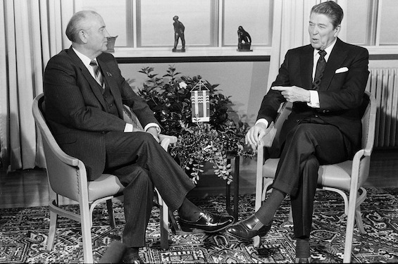 Photo of Mikhail Gorbachev meeting with Ronald Reagan, shortly before the events portrayed in this novel about crime in the Soviet Union