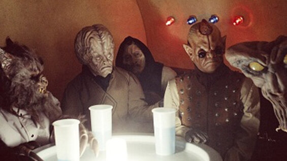 Image of aliens in the cantina in "Star Wars" that are less imaginative than those in the last of the Becky Chambers series