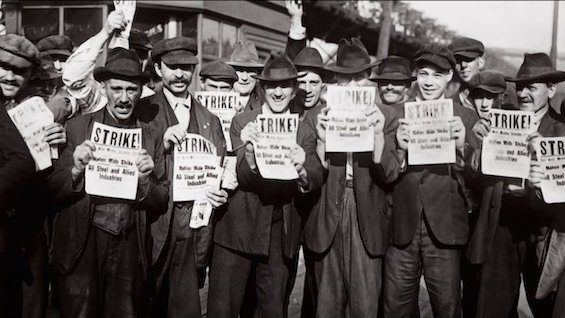 Photo of workers in the 1919 Seattle General Strike, the country's first